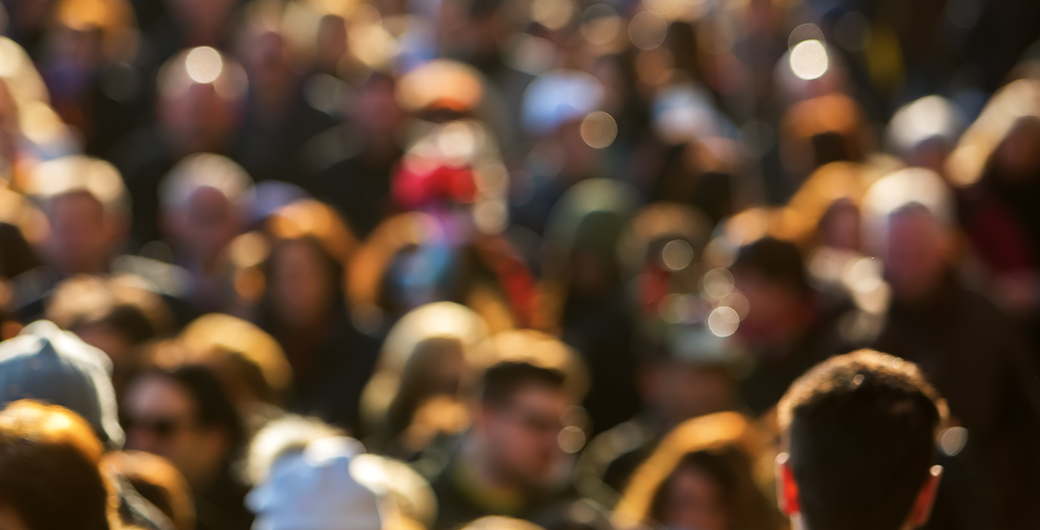 Image of a blurry crowd of people